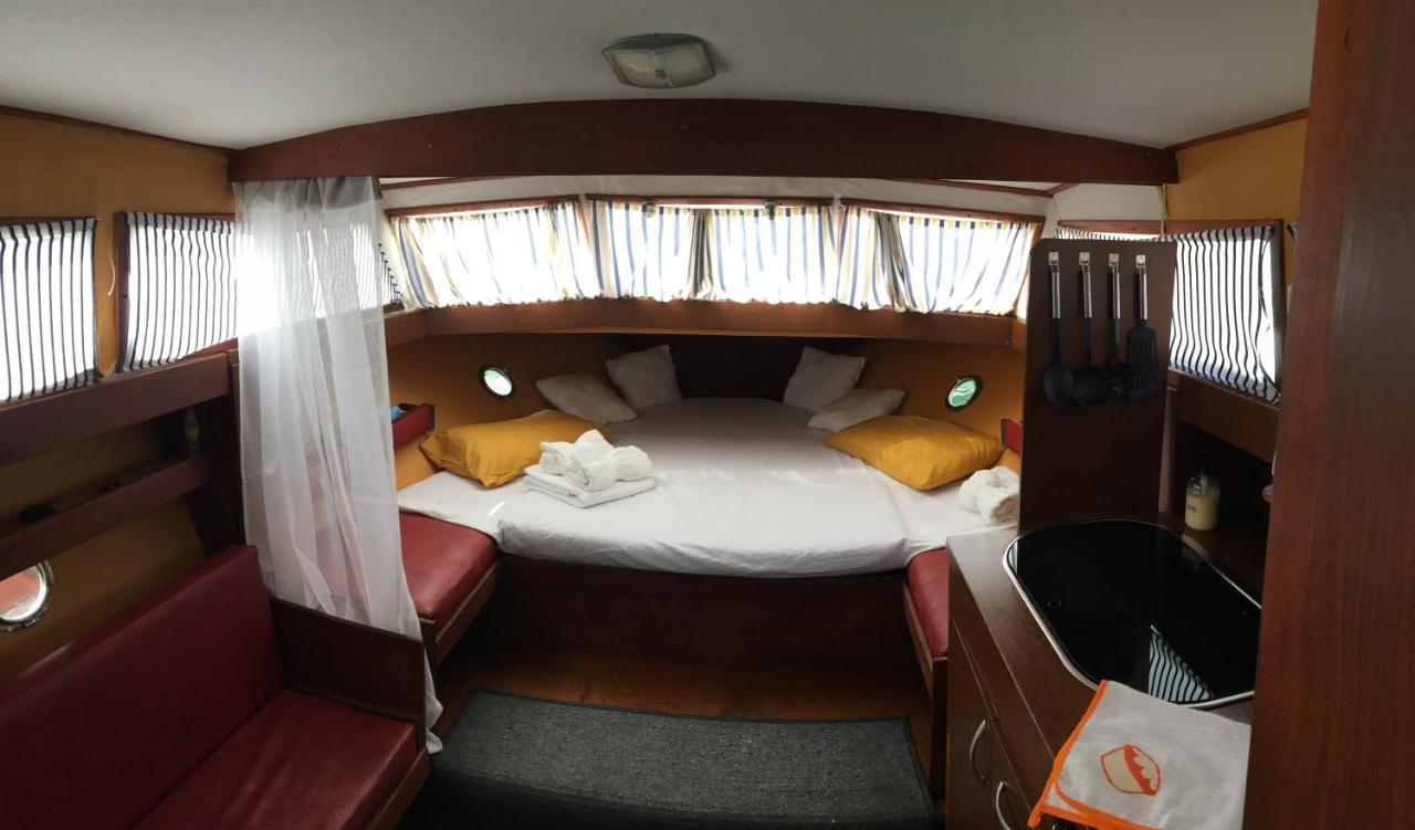 Home Boat Бадалона Екстериор снимка